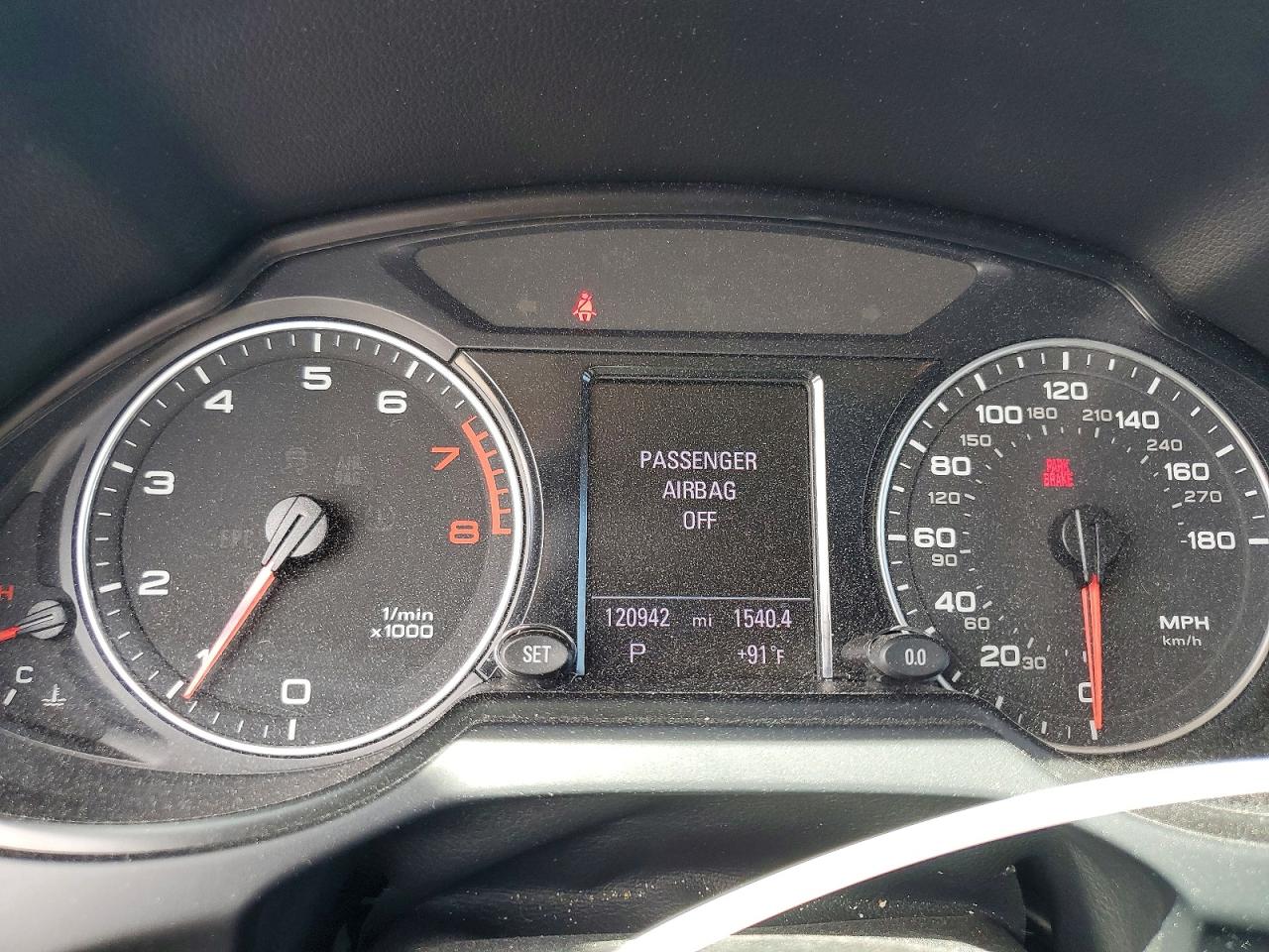 2012 AUDI Q5 Premium Plus
