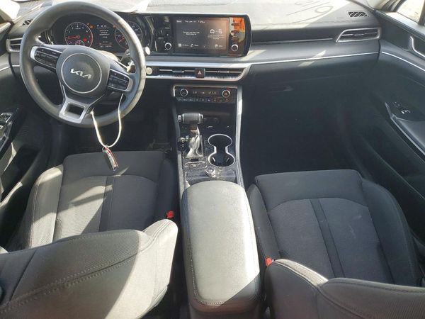 2022 KIA K5 LXS