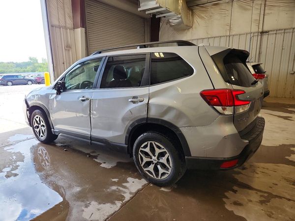 2019 SUBARU FORESTER