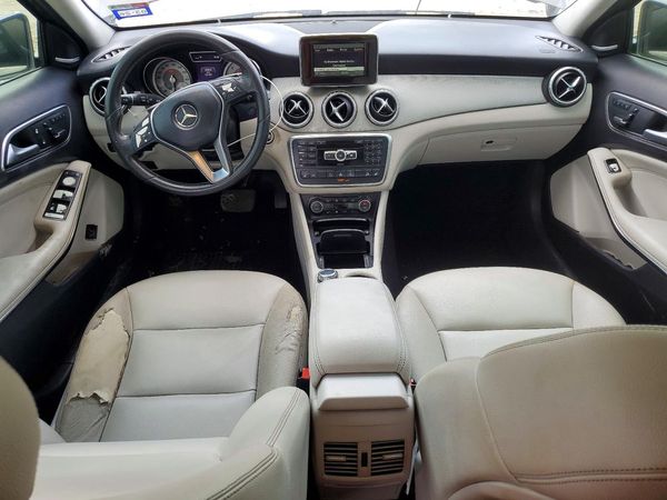 2015 MERCEDES-BENZ GLA