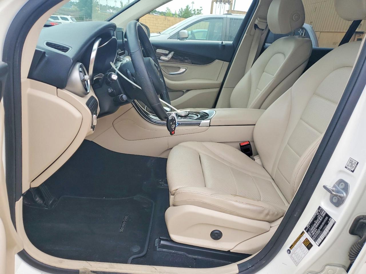 2019 MERCEDES-BENZ GLC GLC 300-4M