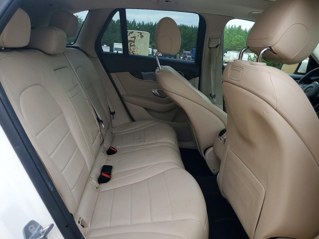 2019 MERCEDES-BENZ GLC GLC 300-4M