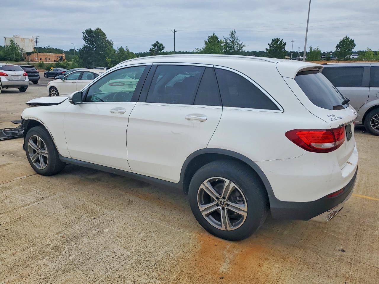 2019 MERCEDES-BENZ GLC GLC 300-4M