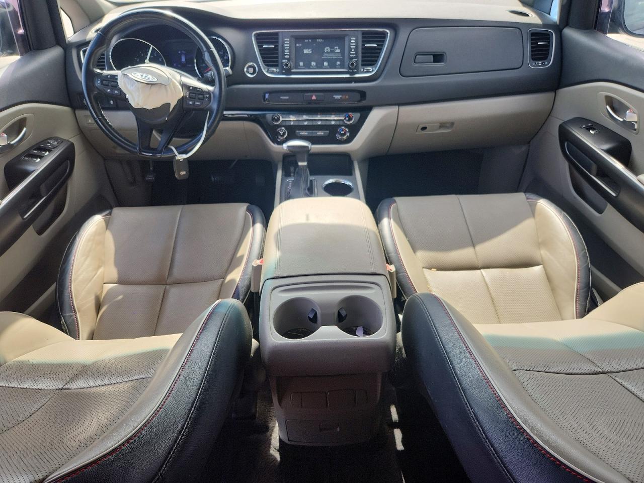 2021 KIA SEDONA LX, EX