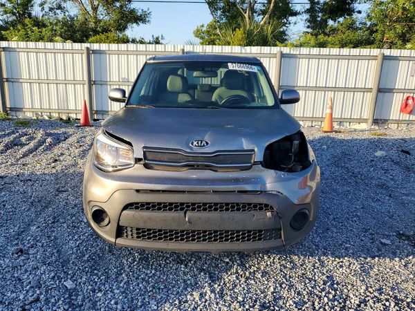 2019 KIA SOUL Base