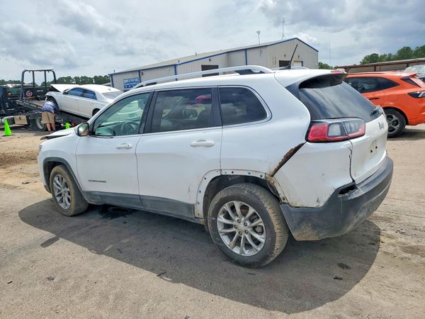 2019 JEEP CHEROKEE LATITUDE FWD