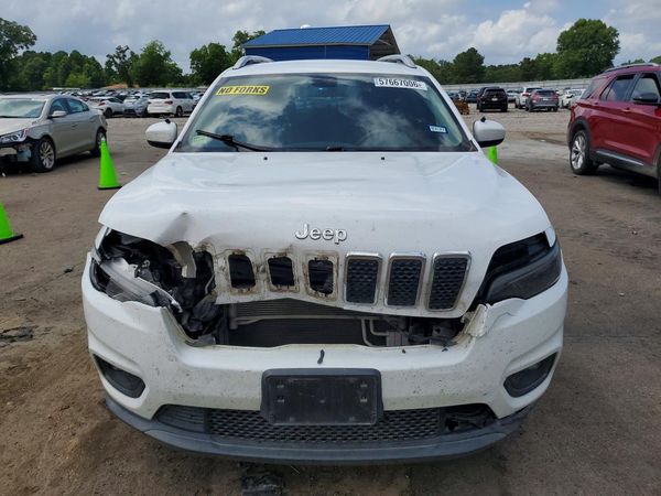 2019 JEEP CHEROKEE LATITUDE FWD