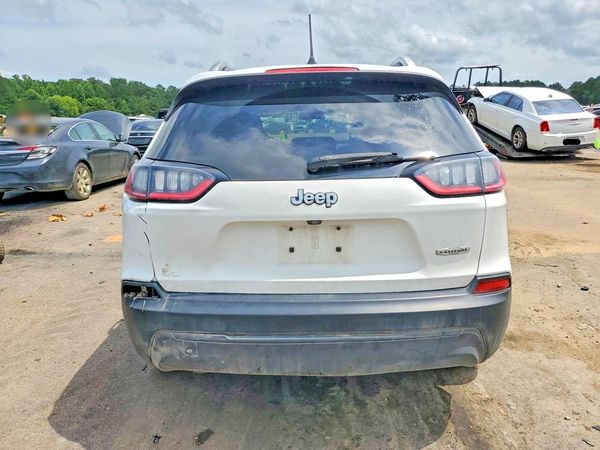 2019 JEEP CHEROKEE LATITUDE FWD