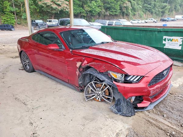 2017 FORD MUSTANG I4 Coupe