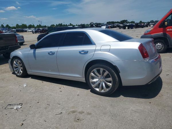 2020 CHRYSLER 300