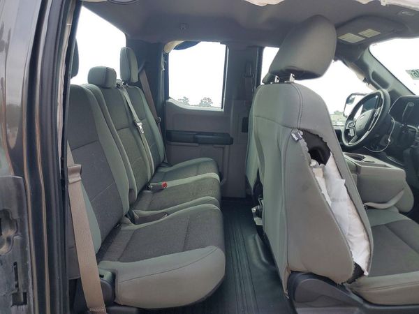 2017 FORD F150 SuperCab