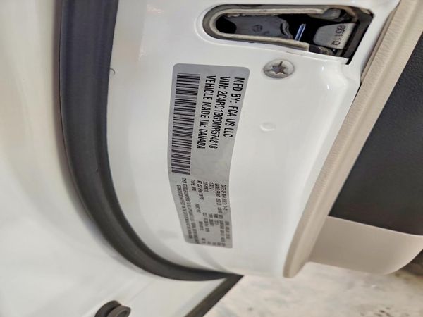 2021 CHRYSLER PACIFICA Touring L