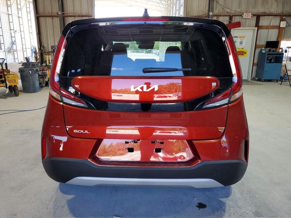 2025 KIA SOUL LX, S