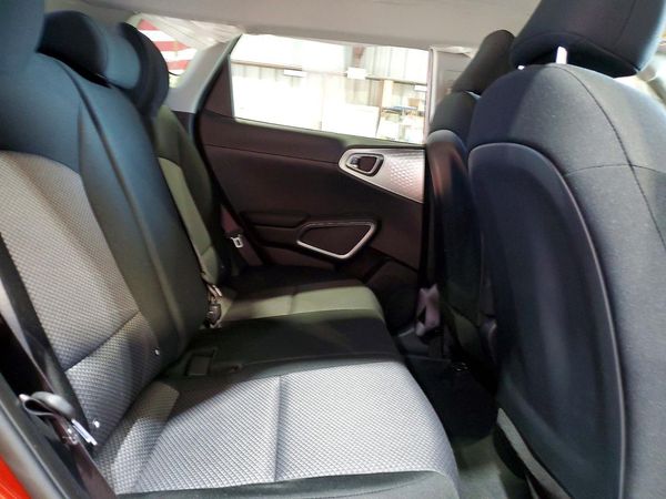 2025 KIA SOUL LX, S