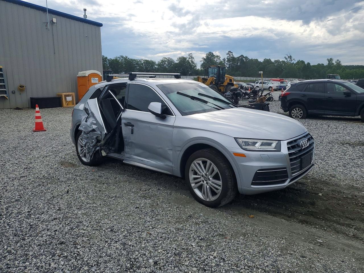 2019 AUDI Q5 quattro Premium Plus