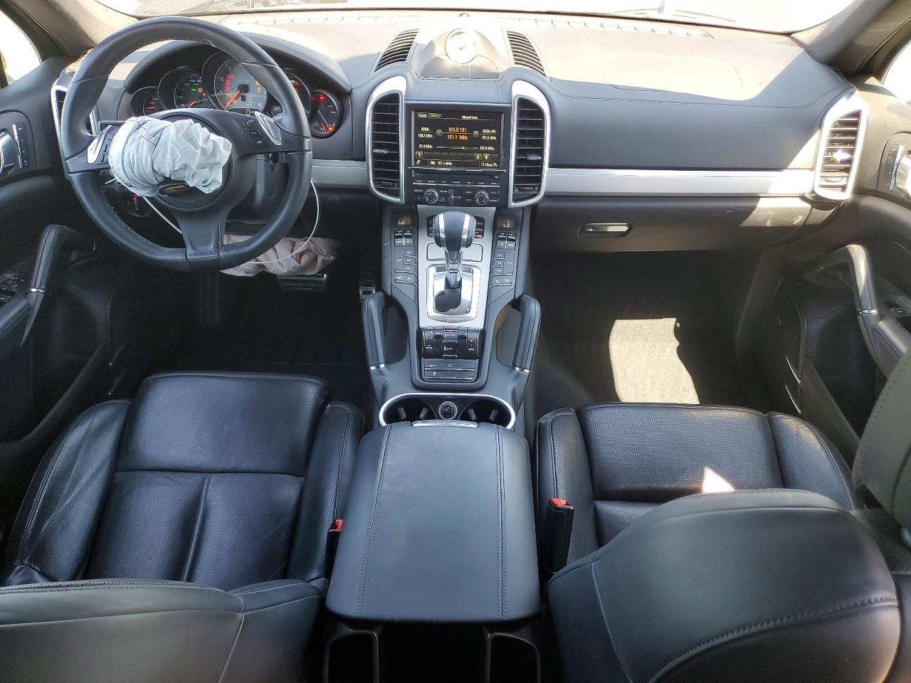 2014 PORSCHE CAYENNE S