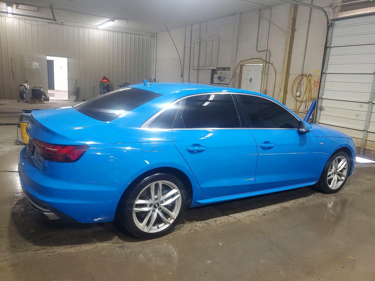 2020 AUDI A4 quattro Premium Plus