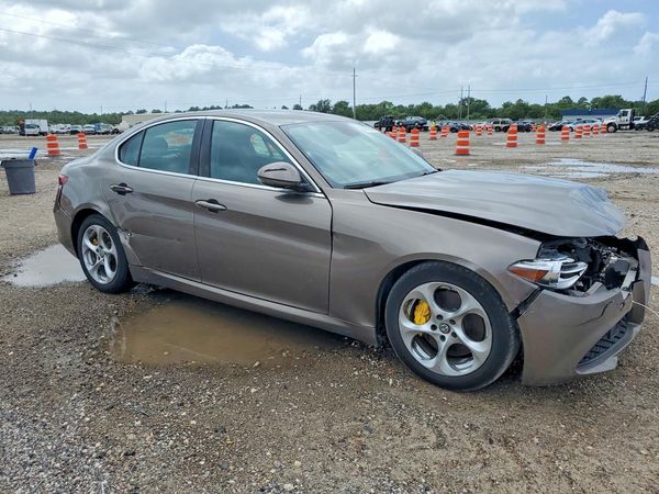 2019 ALFA ROMEO GIULIA RWD