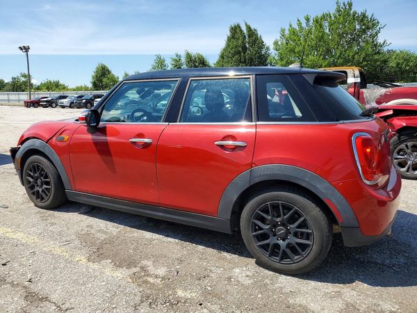 2016 MINI COOPER