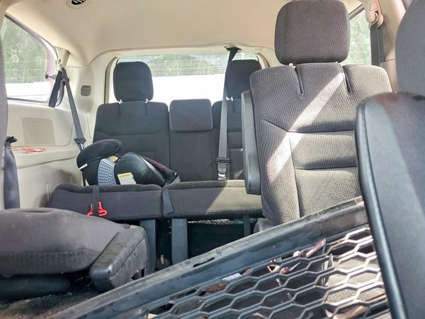 2019 DODGE GRAND CARAVAN SE