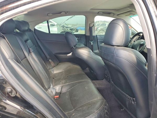 2013 LEXUS IS 350