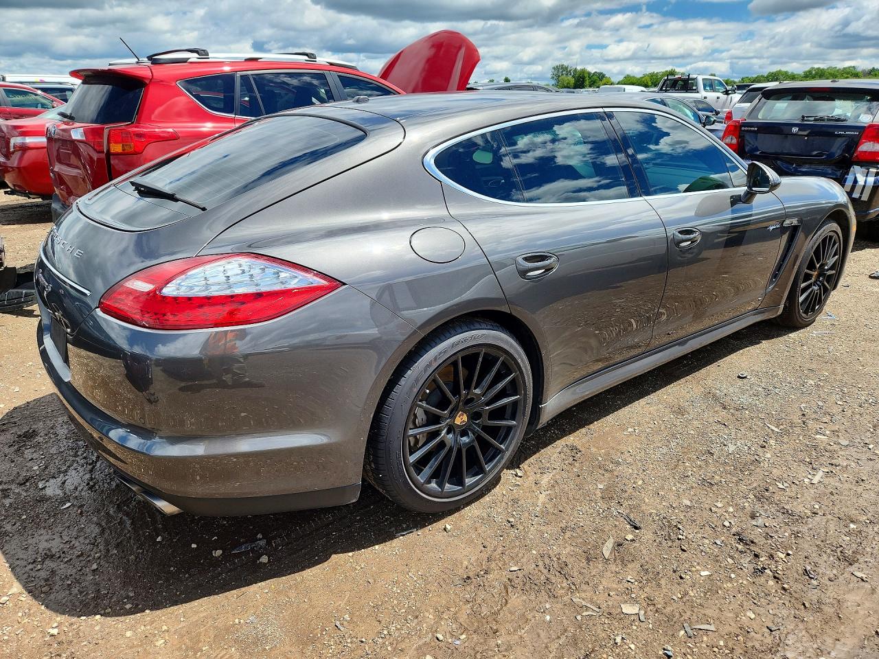 2013 PORSCHE PANAMERA S Hybrid