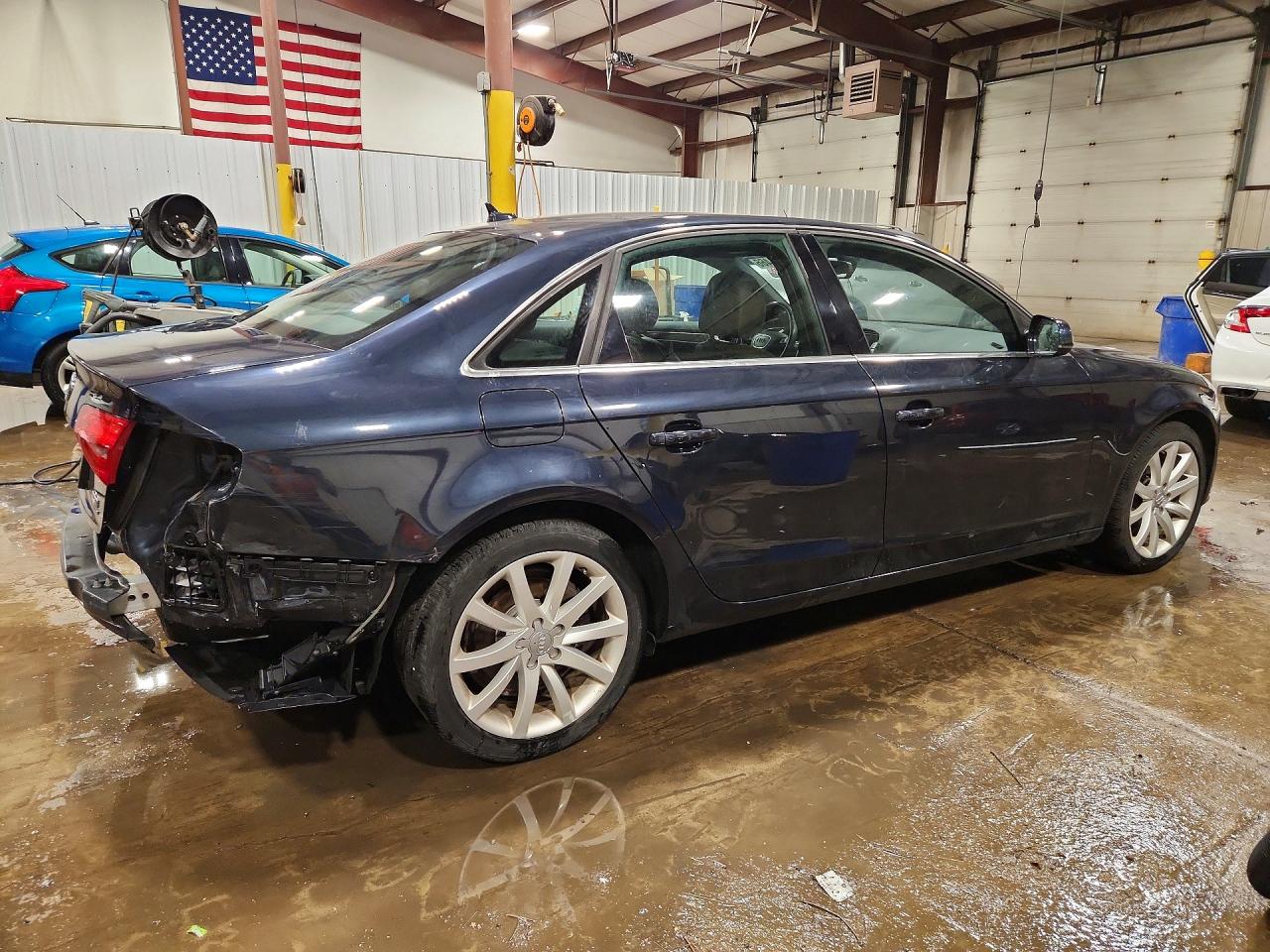 2013 AUDI A4 quattro Premium Plus