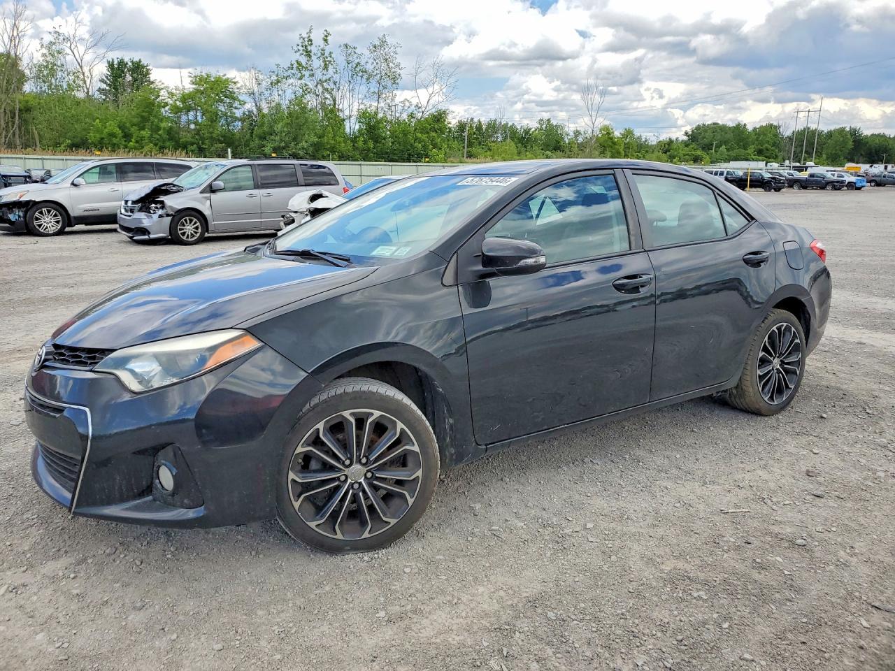 2016 TOYOTA COROLLA