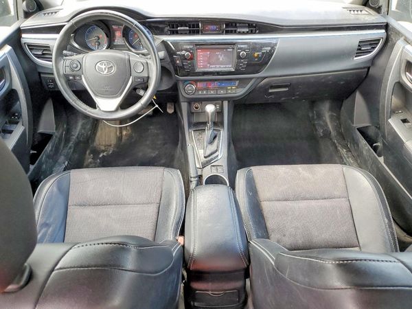2016 TOYOTA COROLLA