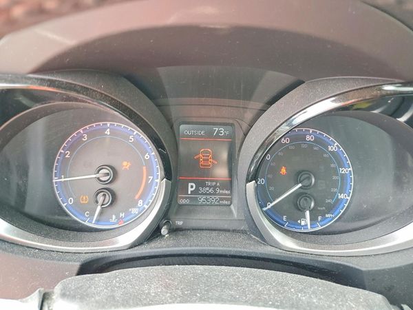 2016 TOYOTA COROLLA