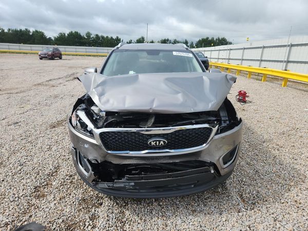 2018 KIA SORENTO L, LX