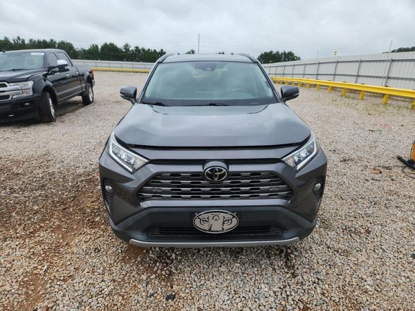 2021 TOYOTA RAV4 Limited