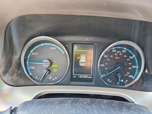 2018 TOYOTA RAV4 HYBRID LE Plus/XLE