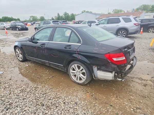 2012 MERCEDES-BENZ C
