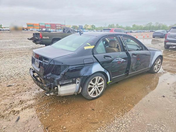 2012 MERCEDES-BENZ C