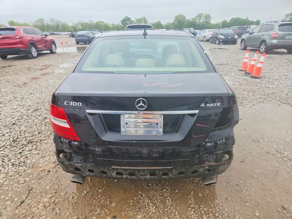 2012 MERCEDES-BENZ C