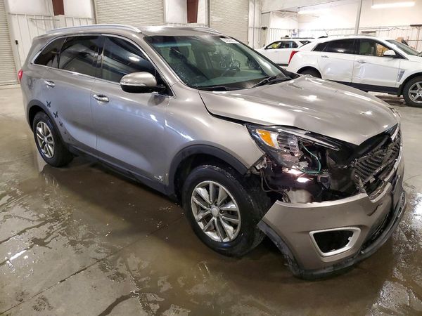 2018 KIA SORENTO L, LX