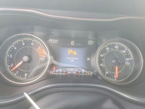 2019 JEEP CHEROKEE Trailhawk
