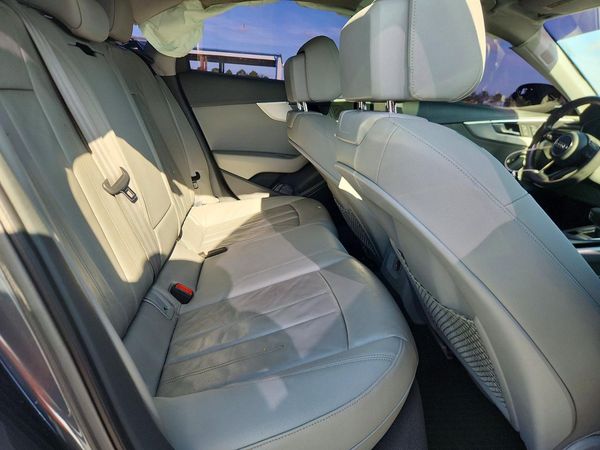 2017 AUDI A4