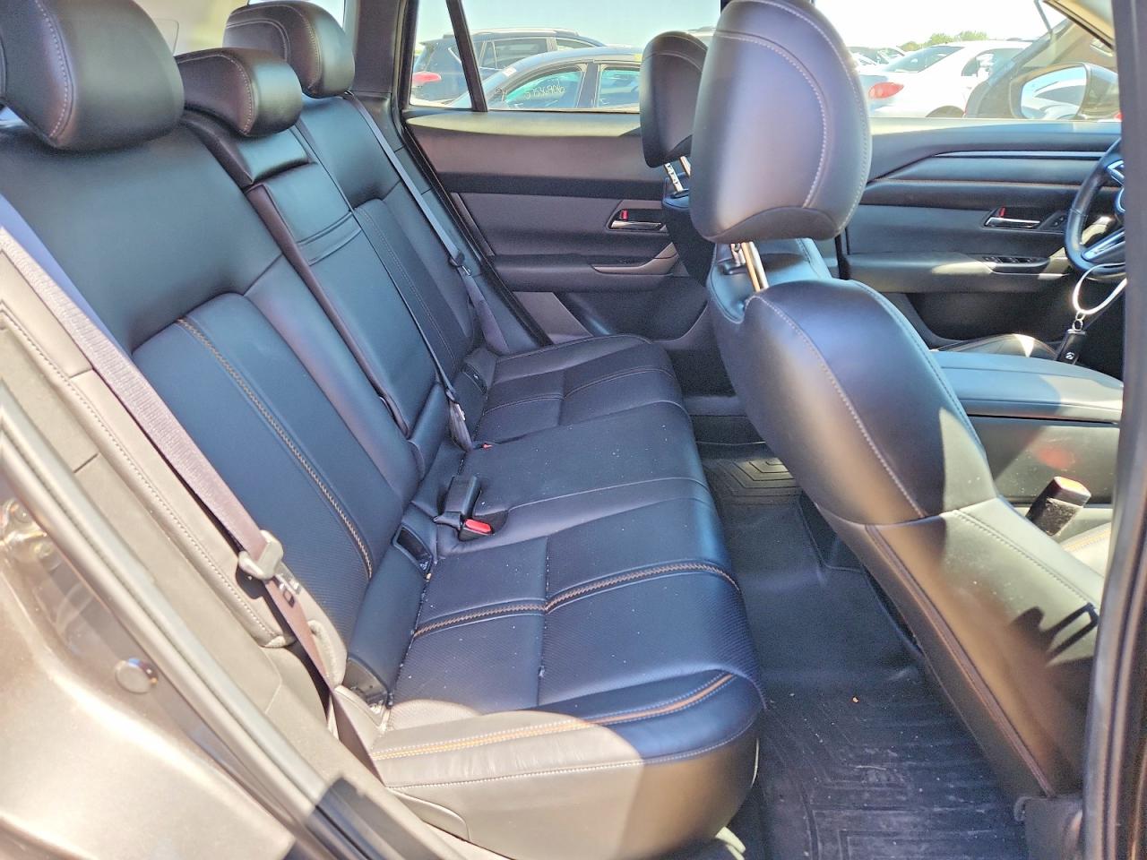 2023 MAZDA CX-50 Premium Plus Package