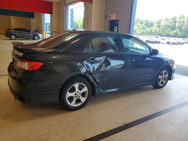 2012 TOYOTA COROLLA