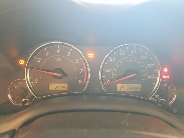 2012 TOYOTA COROLLA