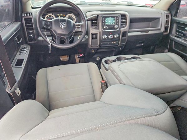 2018 RAM 2500 ST CREW CAB 4X4