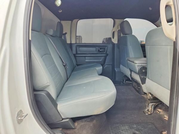 2018 RAM 2500 ST CREW CAB 4X4