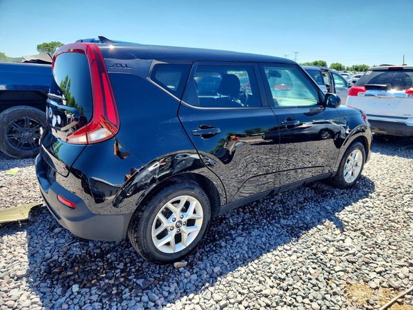 2021 KIA SOUL LX, S, X-Line