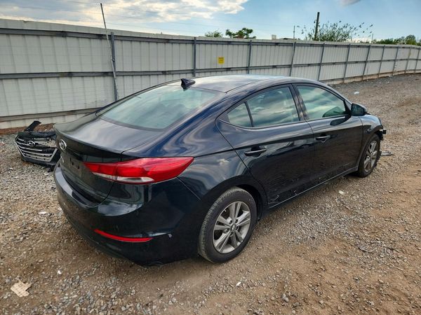 2018 HYUNDAI ELANTRA