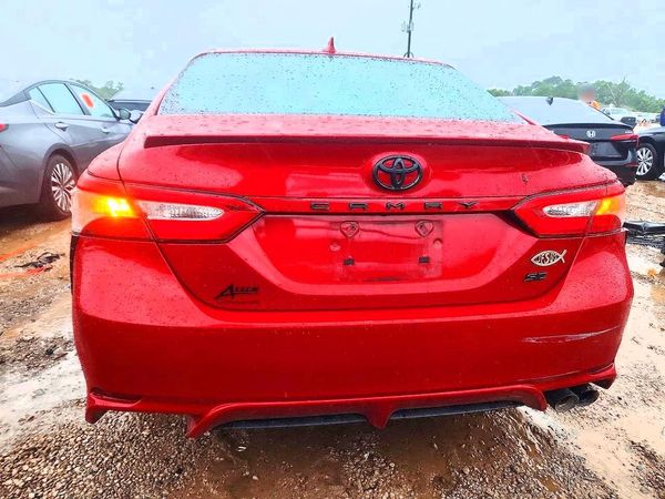 2020 TOYOTA CAMRY