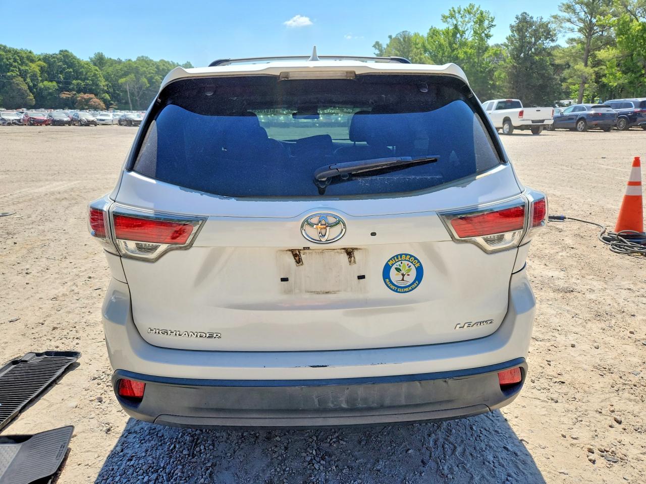 2016 TOYOTA HIGHLANDER Base/Hybrid