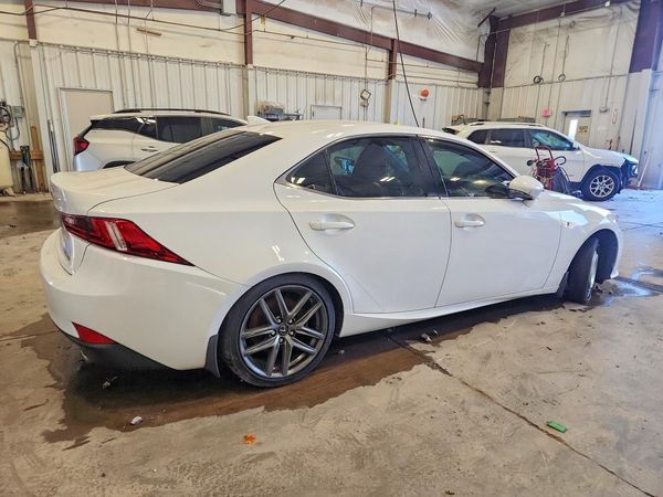 2016 LEXUS IS