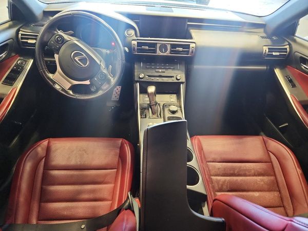 2016 LEXUS IS